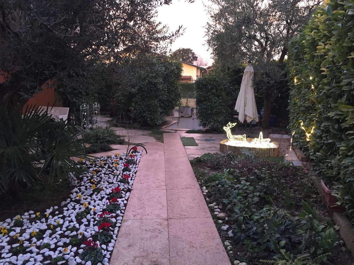 B&B Garda 4U Ντεζεντσάνο ντελ Γκάρντα Εξωτερικό φωτογραφία