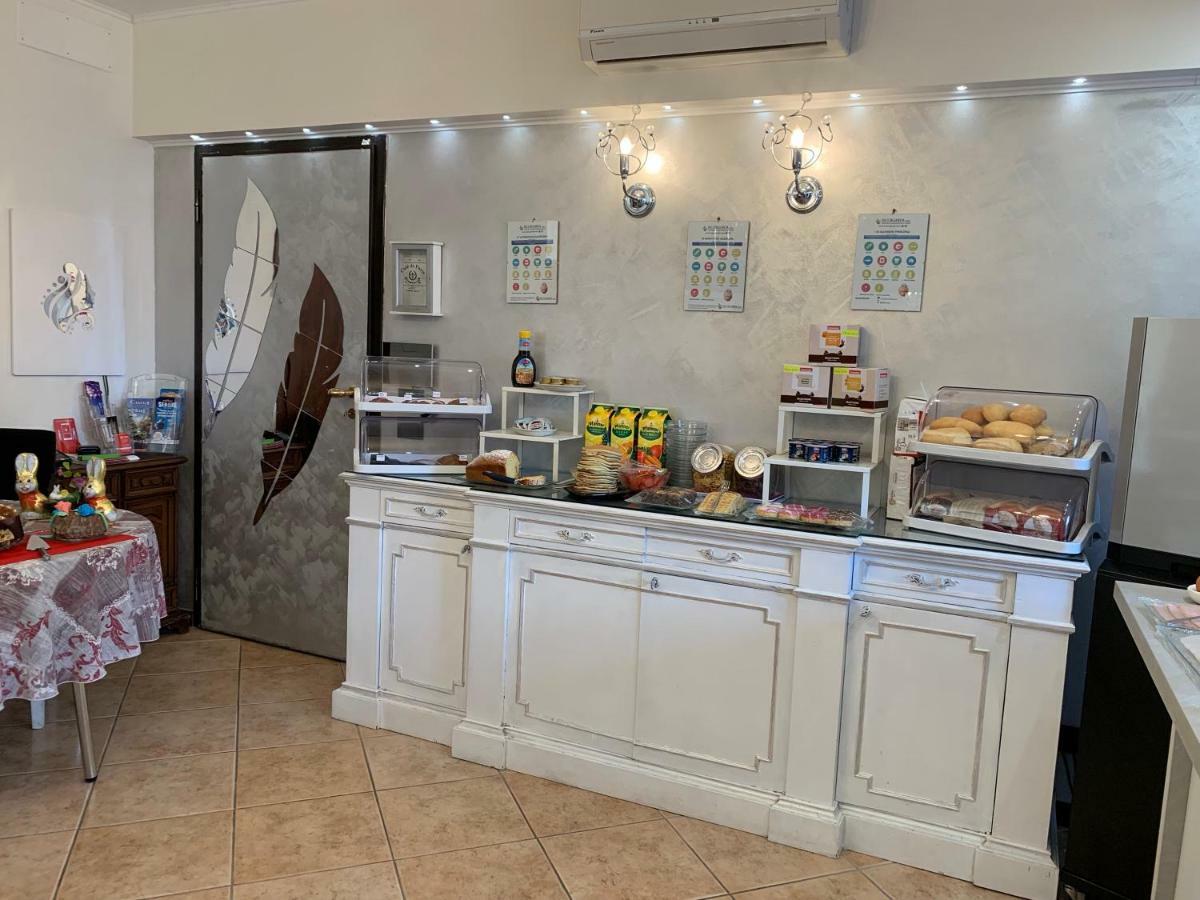 B&B Garda 4U Ντεζεντσάνο ντελ Γκάρντα Εξωτερικό φωτογραφία
