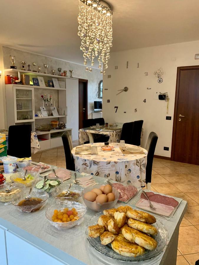 B&B Garda 4U Ντεζεντσάνο ντελ Γκάρντα Εξωτερικό φωτογραφία