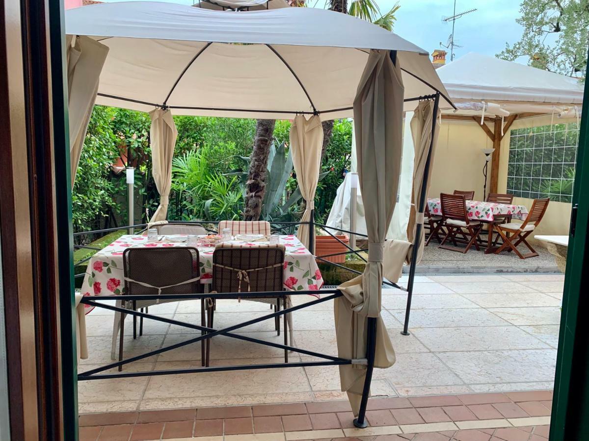 B&B Garda 4U Ντεζεντσάνο ντελ Γκάρντα Εξωτερικό φωτογραφία